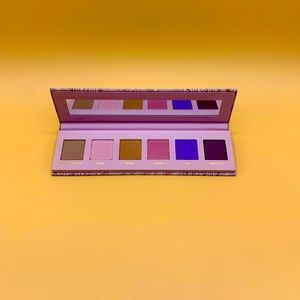 Dominique Cosmetics Eyeshadow Palette